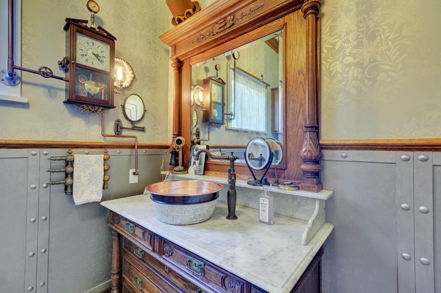 203 Prospect Street Nevada City, CA 95959 - Photo 28 of 95 Delightful downstairs bath with loads of personality!