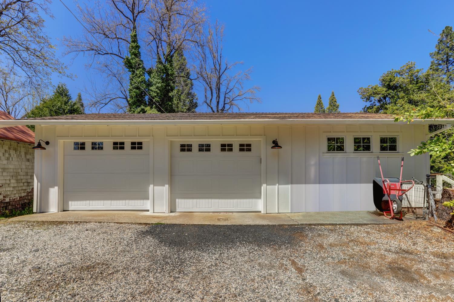 203 Prospect Street Nevada City, CA 95959 - Photo 89 of 95 Two car garage with off street parking