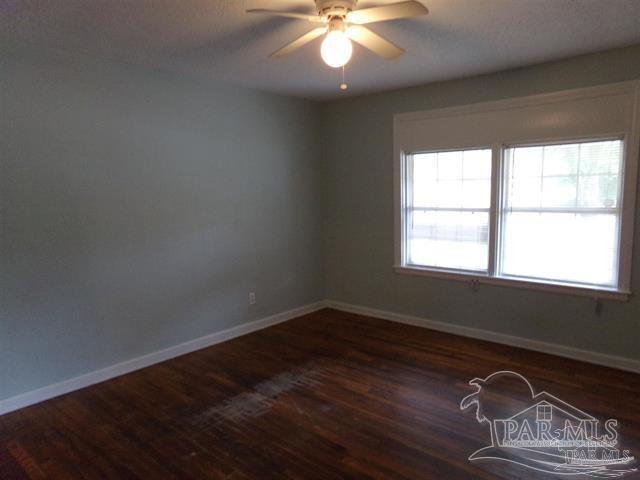 213 Milton Road Pensacola, FL 32507 - Photo 5 of 14