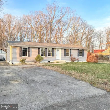 $2,850 | 205 Biddle Road, Accokeek, MD 20607