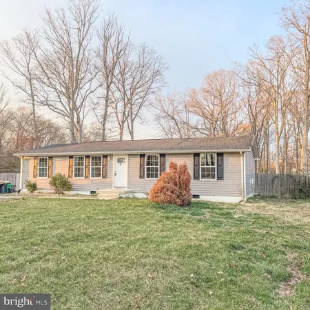 $2,850 | 205 Biddle Road, Accokeek, MD 20607
