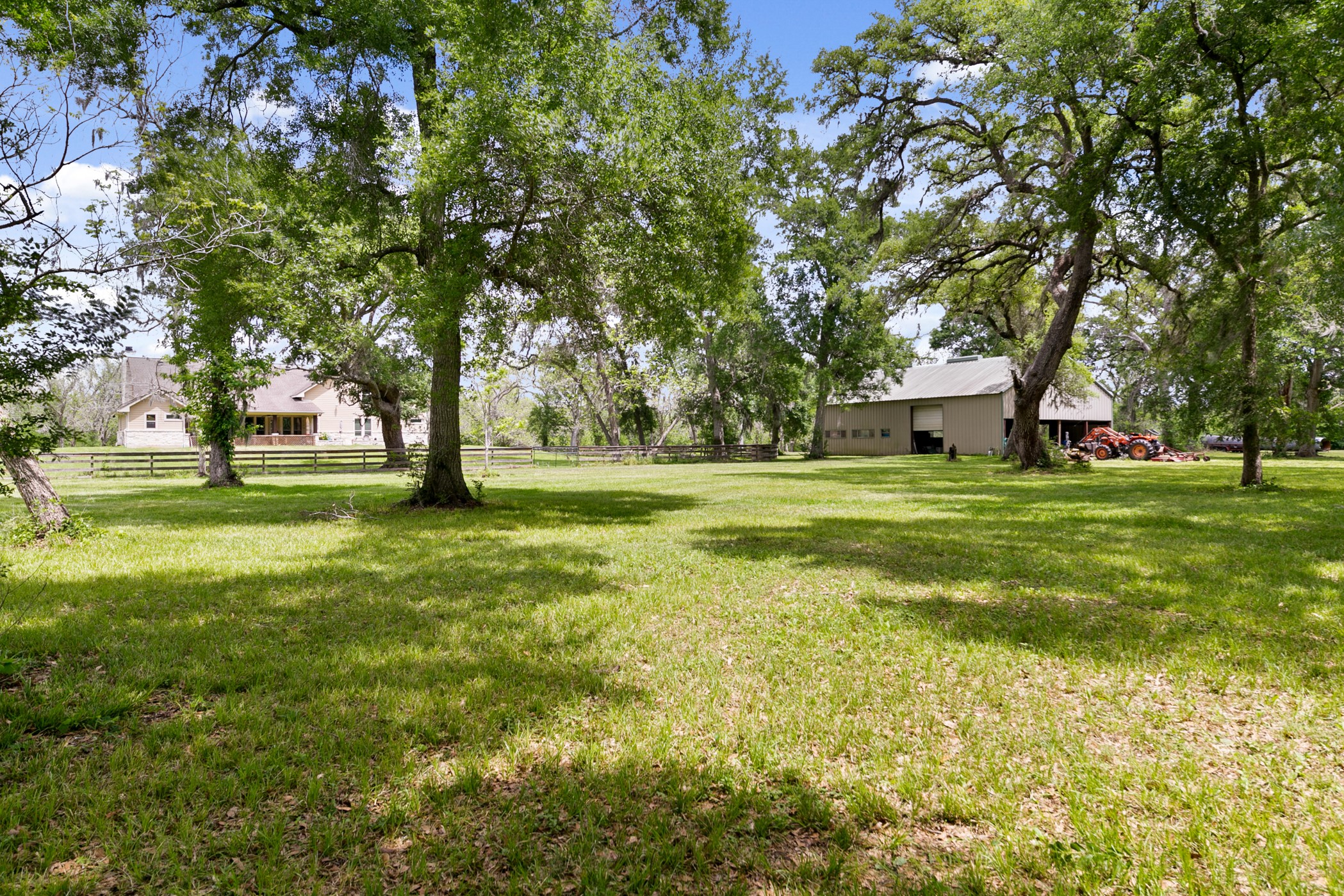 923 Y U Jones Road Richmond, TX 77469 - Photo 38 of 50 a view of a park with trees and houses