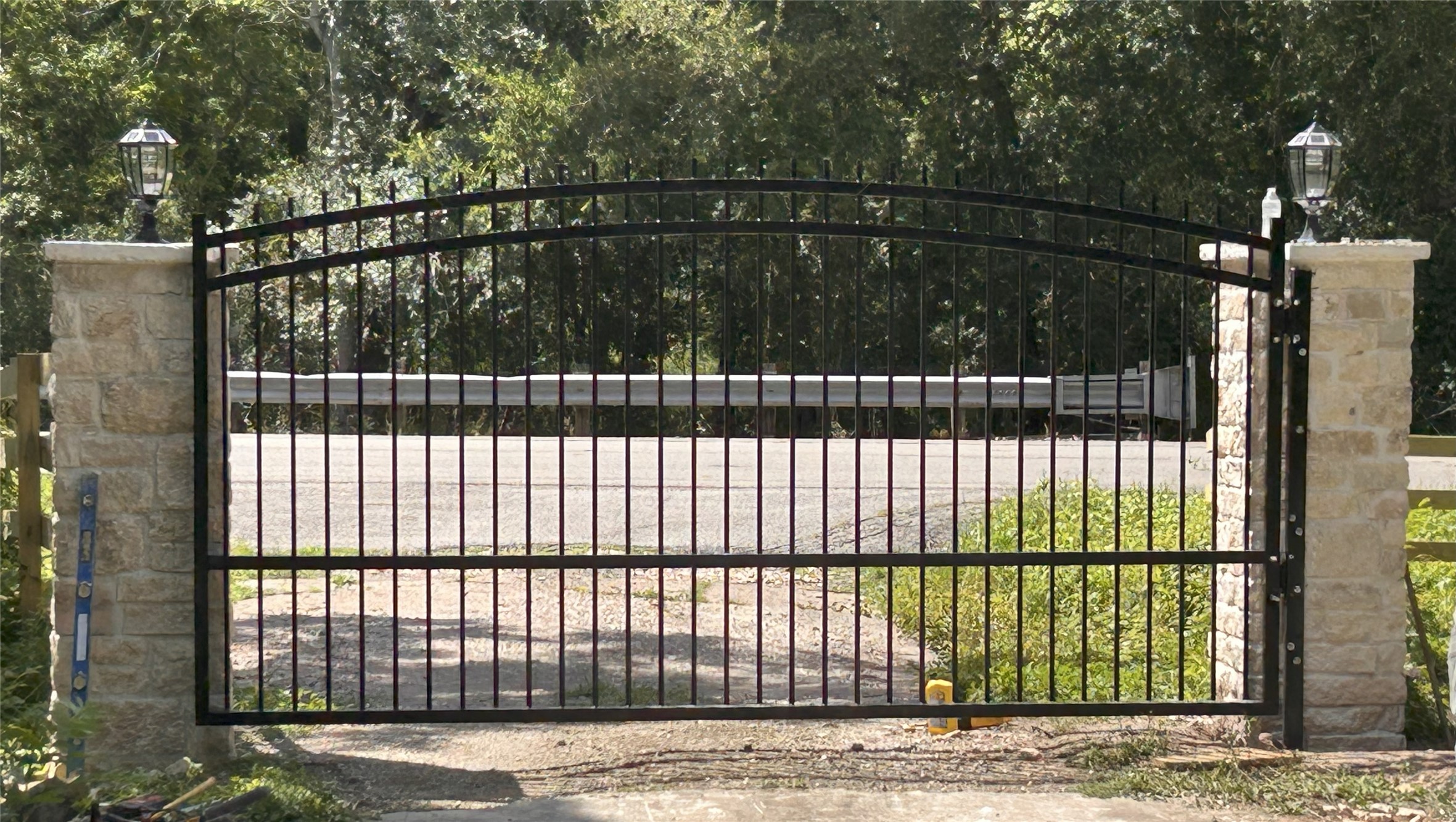 923 Y U Jones Road Richmond, TX 77469 - Photo 4 of 50 a view of a balcony