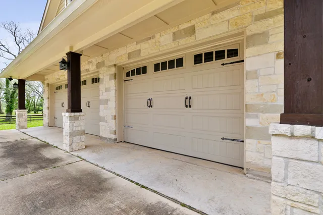 $2,500,000 | 923 Y U Jones Road, Richmond, TX 77469