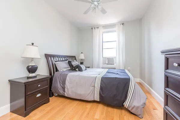 $3,000 | 228 Commonwealth Avenue, Unit 8, Boston, MA 02116