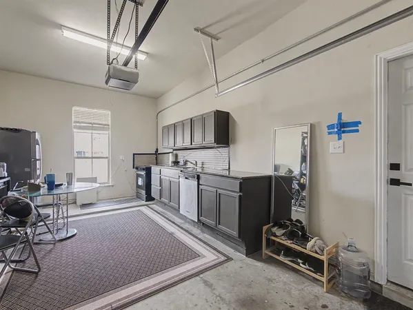 $879,000 | 820 Owl Creek Drive, Murphy, TX 75094