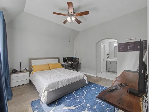 $879,000 | 820 Owl Creek Drive, Murphy, TX 75094