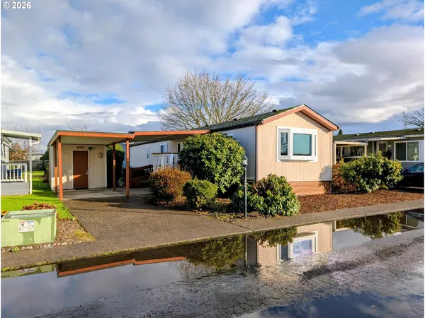 $85,000 | 15411 Southeast Mill Plain Boulevard, Unit A9, Vancouver, WA 98684