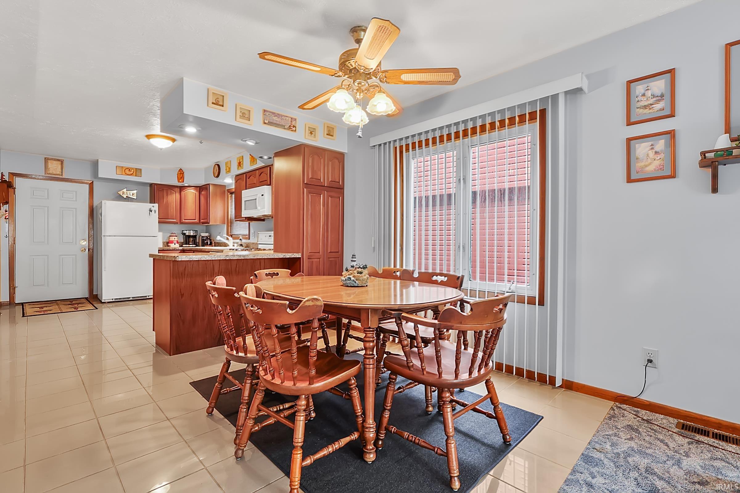 1713 Idlewild Drive Rochester, IN 46975 - Photo 9 of 26