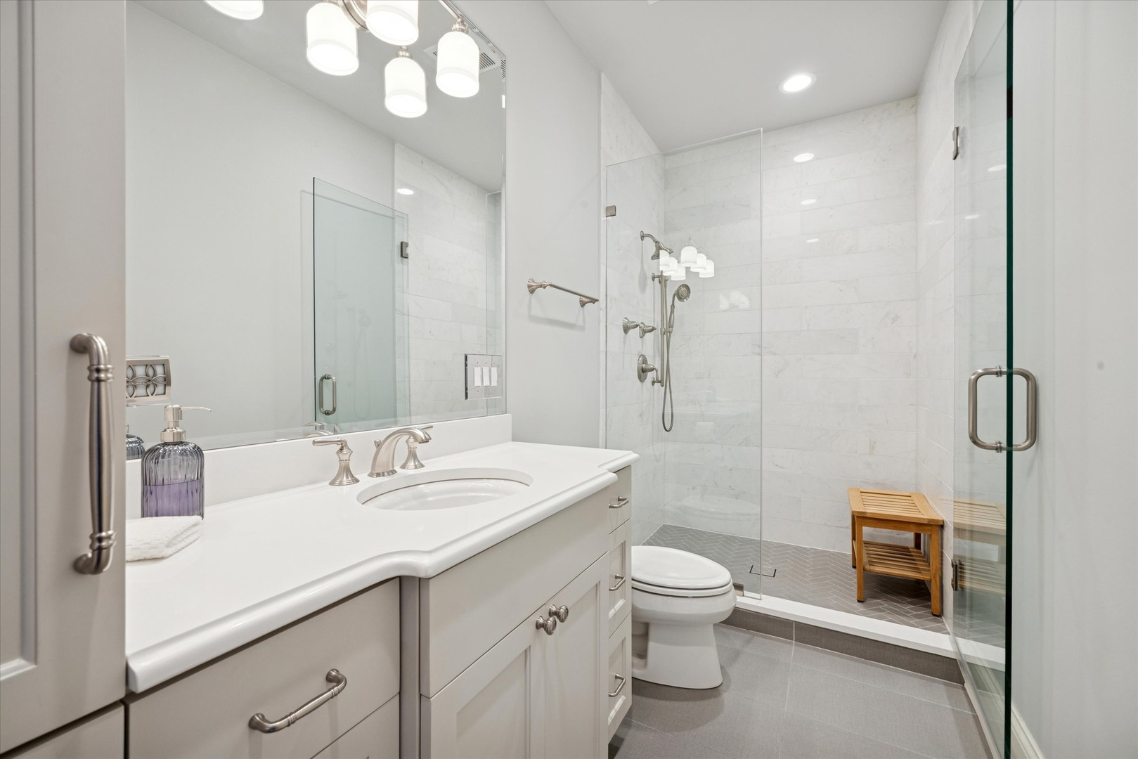 6837 Fieldstone Drive Burr Ridge, IL 60527 - Photo 17 of 38 Gallery Image 17