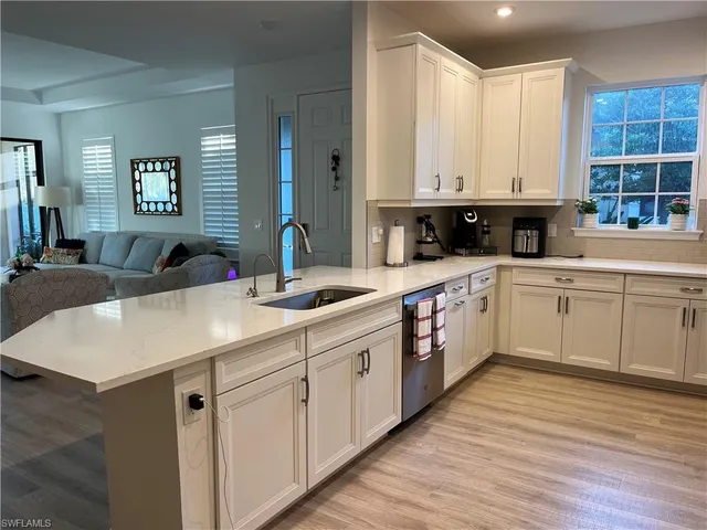 $6,000 | 8048 Calle Canovas Court, Naples, FL 34114