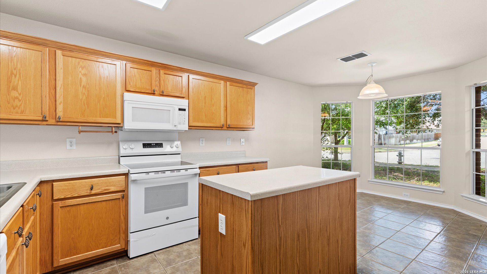 9526 Anderson Way Converse, TX 78109 - Photo 7 of 22