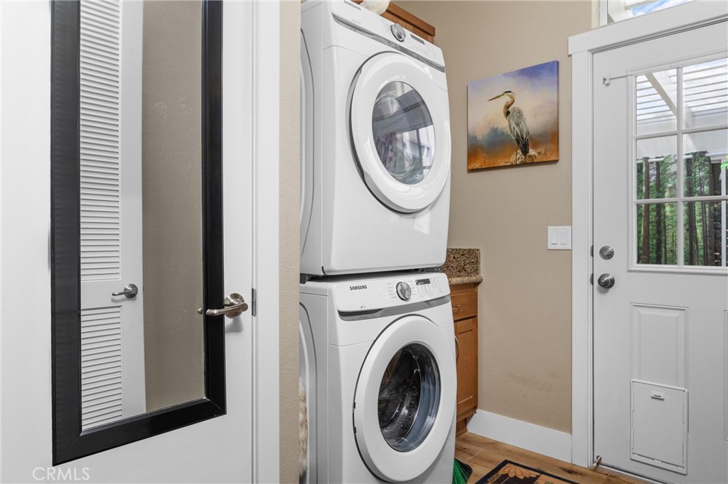 1460 Main Street, Unit 101 Cambria, CA 93428 - Photo 23 of 35