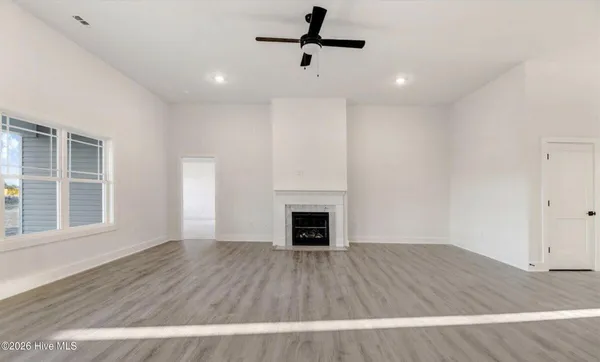 $471,900 | 263 Nellie Lane, Swansboro, NC 28584
