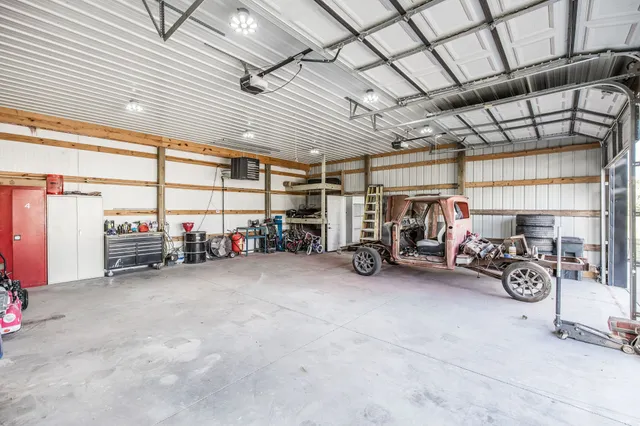 $620,000 | 721 New Deal Potts Road, Cottontown, TN 37048