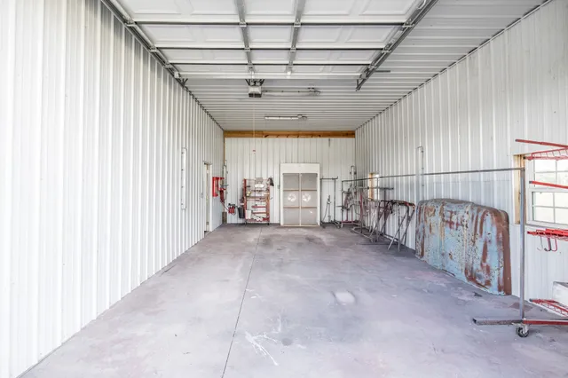 $620,000 | 721 New Deal Potts Road, Cottontown, TN 37048