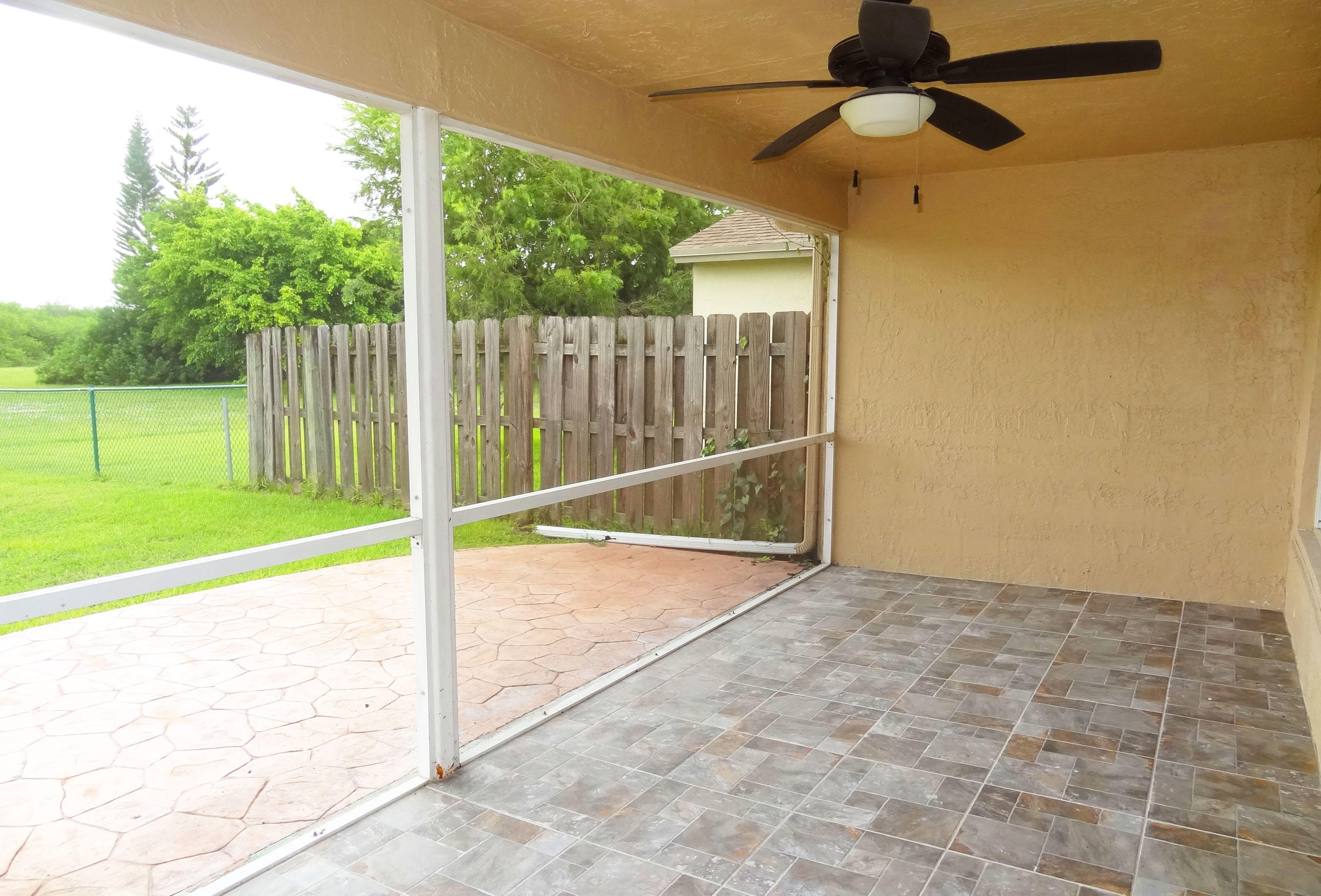 12911 Elmford Lane Boca Raton, FL 33428 - Photo 3 of 23 DSC05392