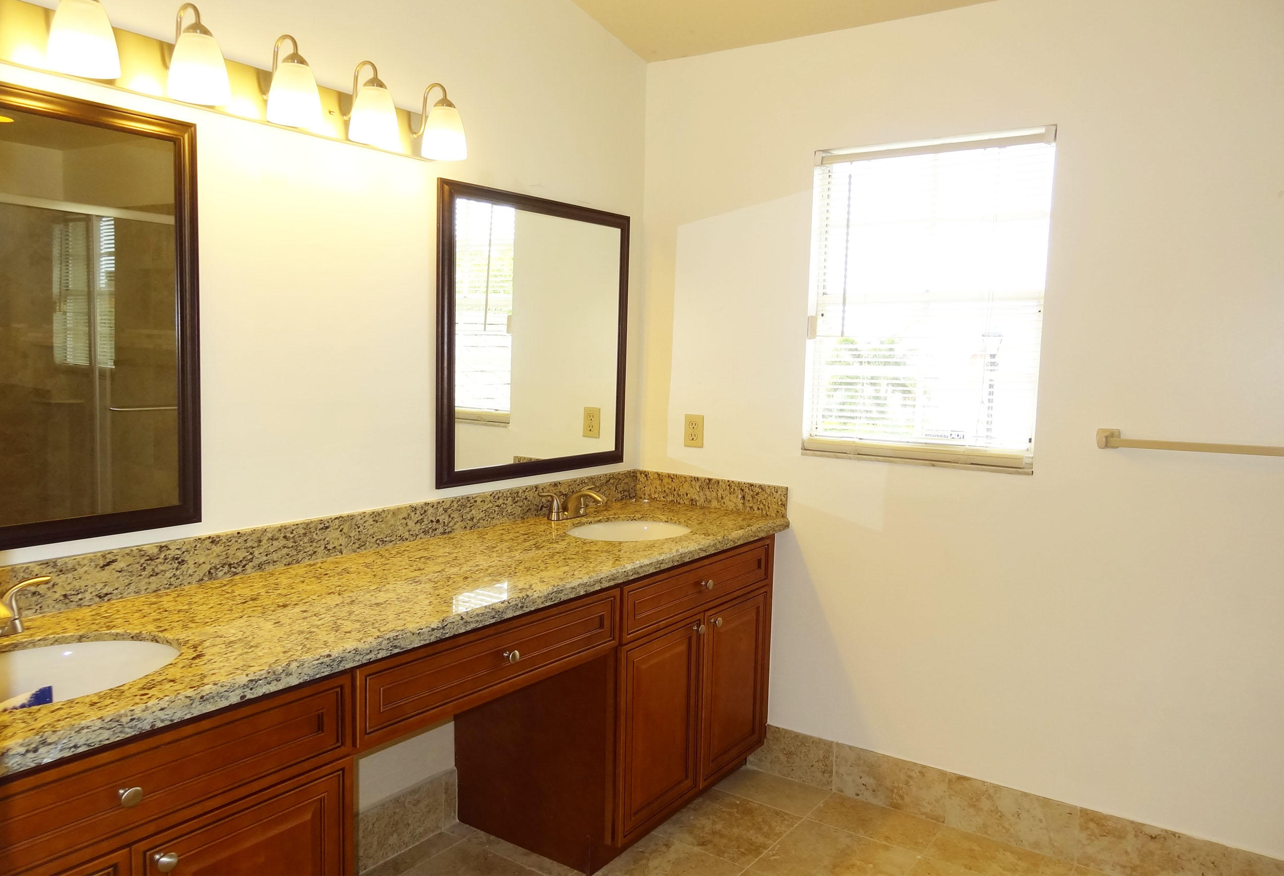 12911 Elmford Lane Boca Raton, FL 33428 - Photo 10 of 23 DSC05388