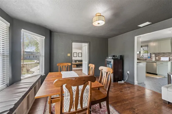 $505,000 | 2301 West Eldred Drive, Tampa, FL 33603