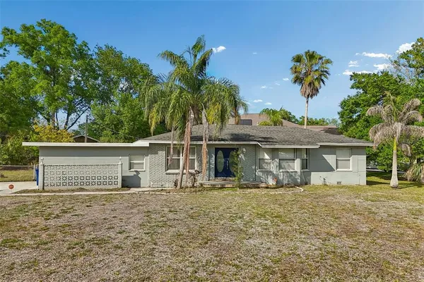 $505,000 | 2301 West Eldred Drive, Tampa, FL 33603