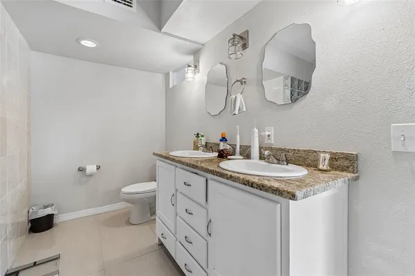 $505,000 | 2301 West Eldred Drive, Tampa, FL 33603