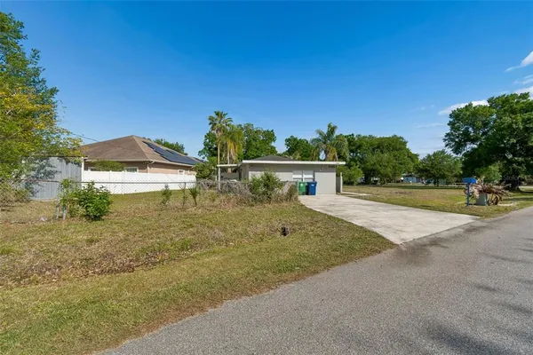 $505,000 | 2301 West Eldred Drive, Tampa, FL 33603