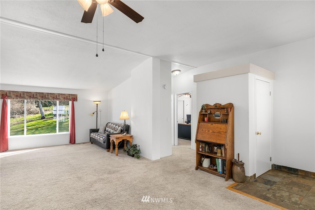 25608 Old Owen Road Monroe, WA 98272 - Photo 8 of 36 Gallery Image 8