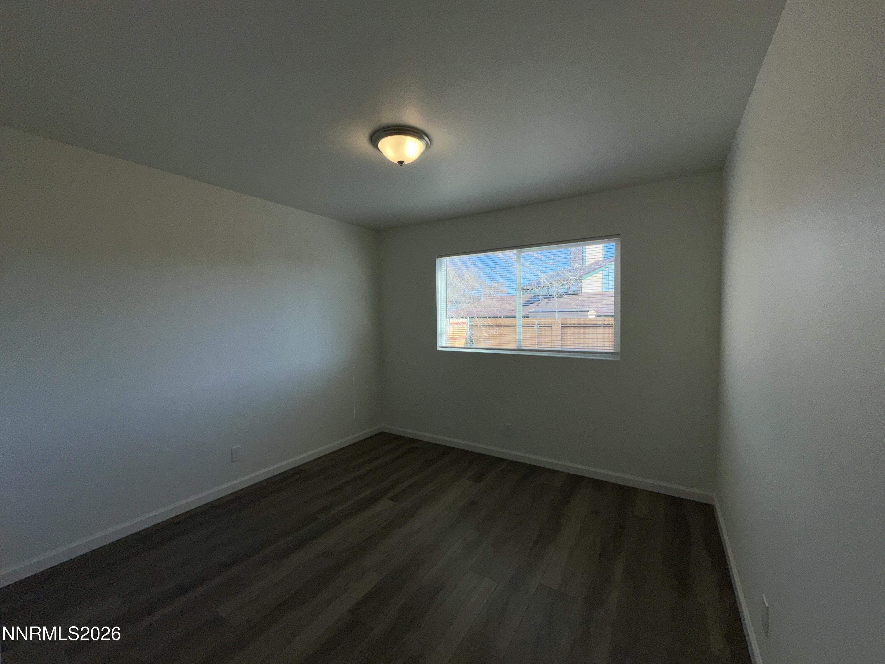 2350 Orange Lane Reno, NV 89502 - Photo 12 of 16 20251212_185158323_iOS