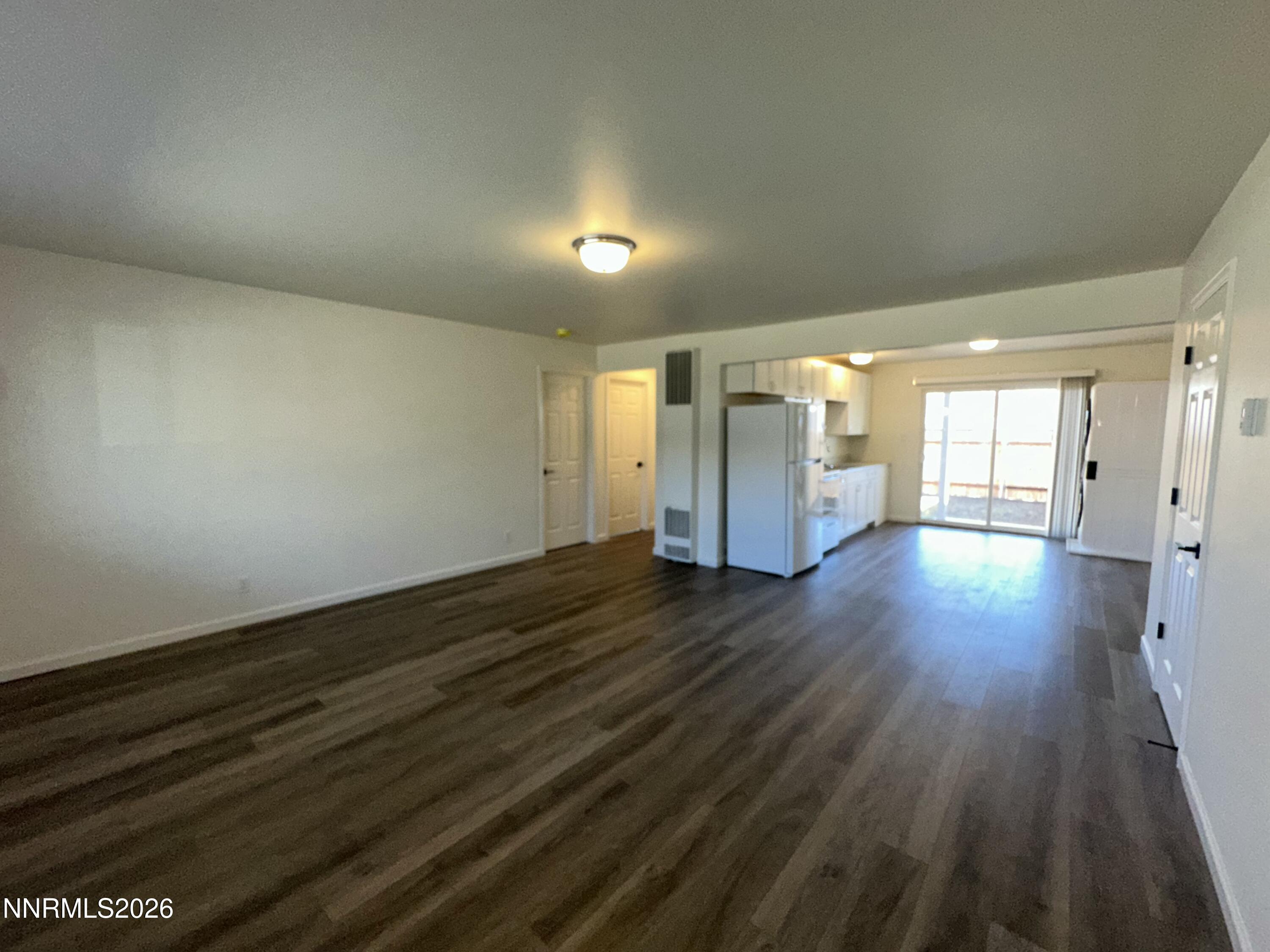 2350 Orange Lane Reno, NV 89502 - Photo 4 of 16 20251212_184826502_iOS