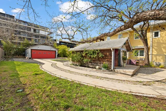 $1,245,000 | 2300 South 3rd Street, Austin, TX 78704