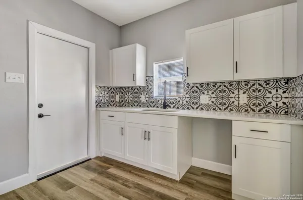 $1,575 | 1803 Texas, San Antonio, TX 78228