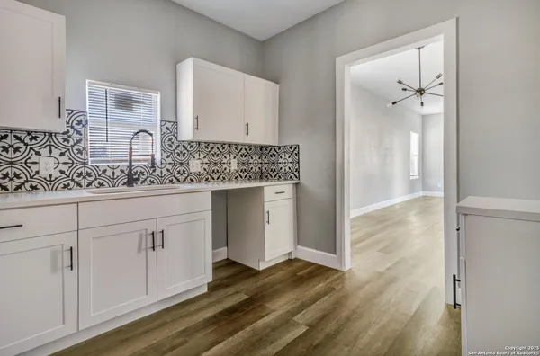 $1,575 | 1803 Texas, San Antonio, TX 78228