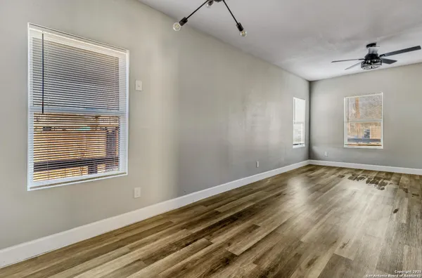 $1,575 | 1803 Texas, San Antonio, TX 78228