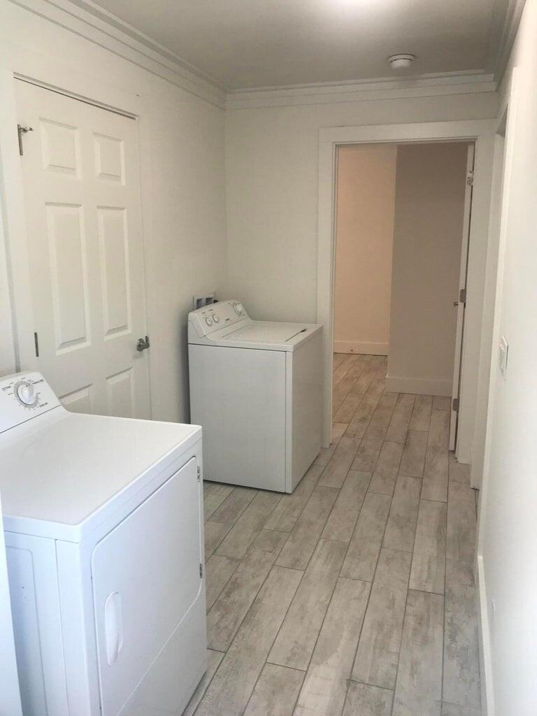 53 Rosin Cup Circle Santa Rosa Beach, FL 32459 - Photo 14 of 22 a utility room with dryer and washer