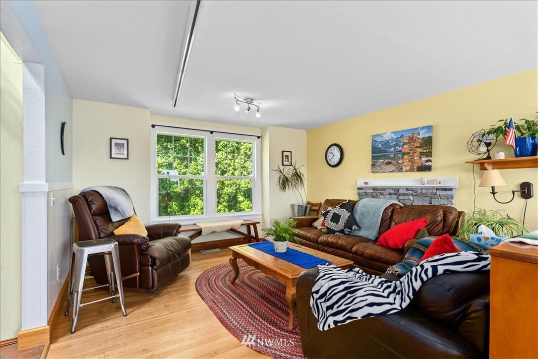 2020 Newberg Road Snohomish, WA 98290 - Photo 2 of 37