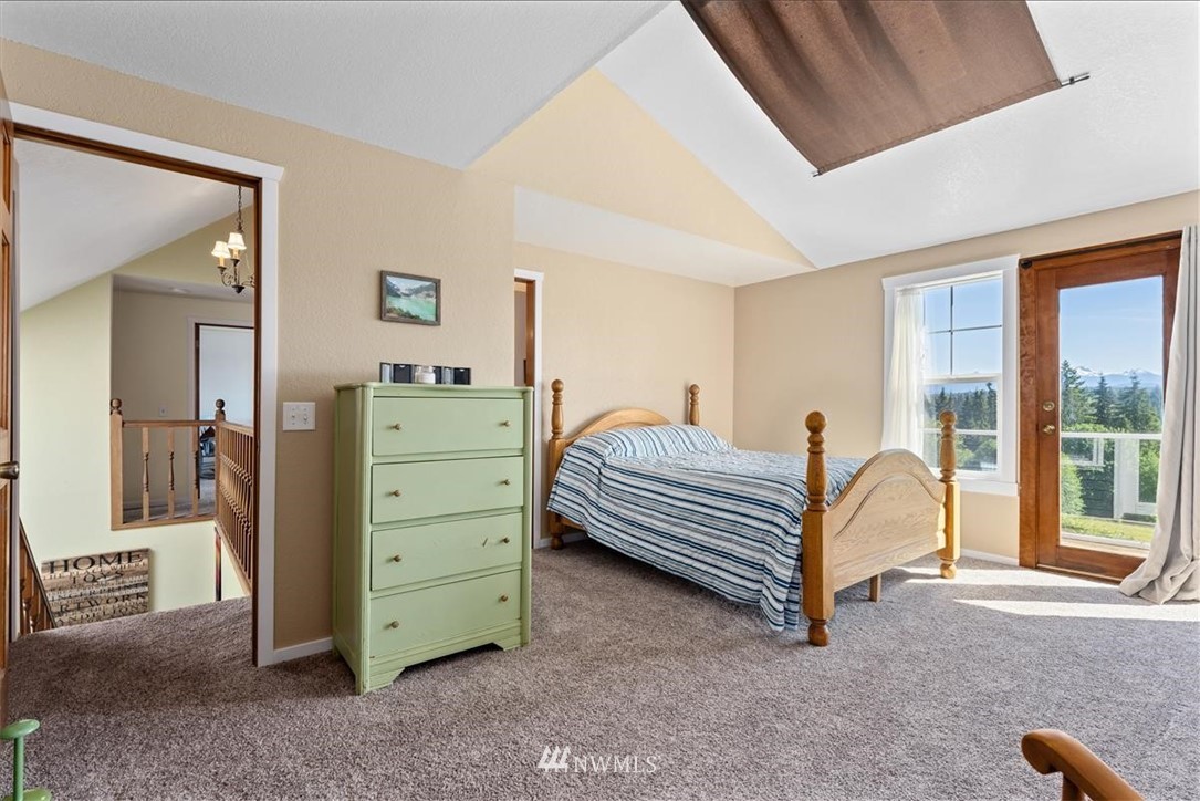 2020 Newberg Road Snohomish, WA 98290 - Photo 17 of 37