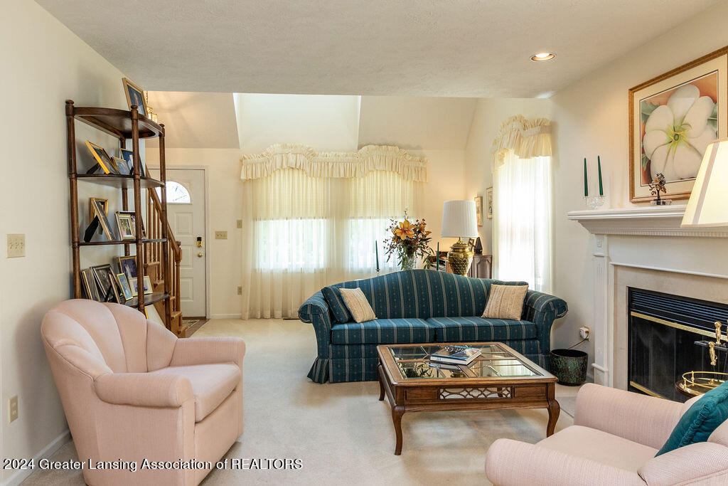 340 Williamsburg Road Lansing, MI 48917 - Photo 7 of 35 Final-3