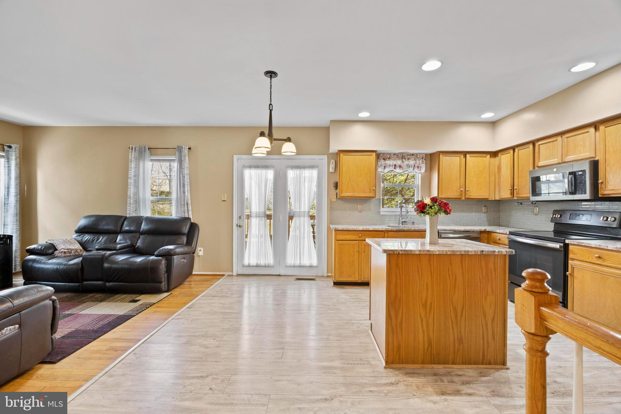 9046 Tarpleys Circle Baltimore, MD 21237 - Photo 16 of 61