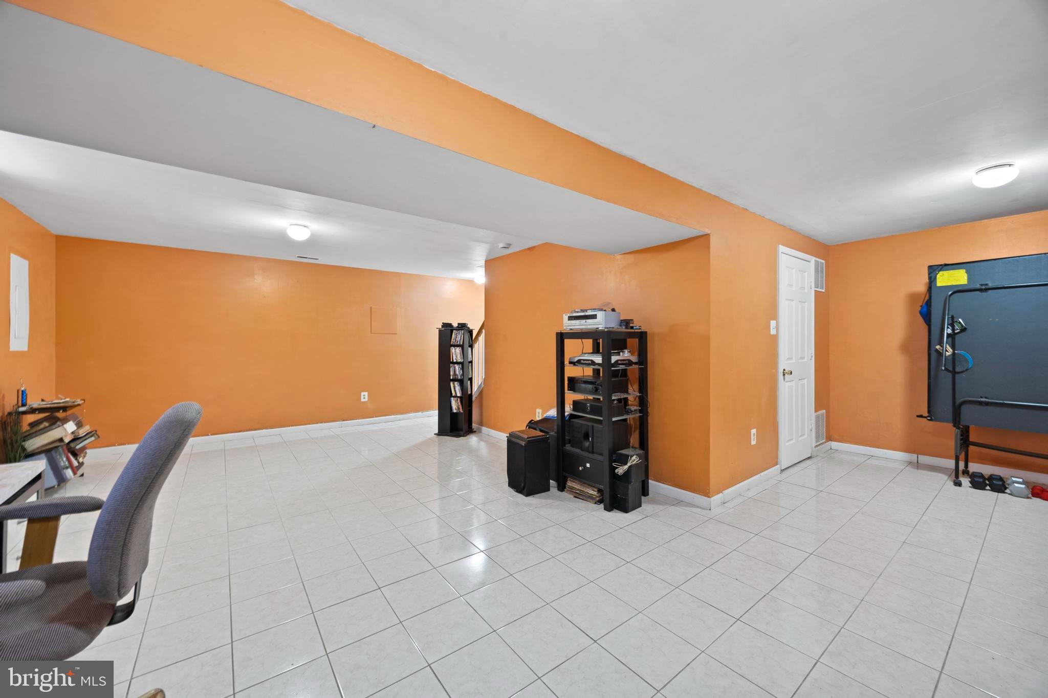 9046 Tarpleys Circle Baltimore, MD 21237 - Photo 45 of 61