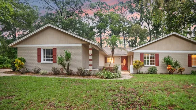 $359,900 | 135 East Citrus Street, Altamonte Springs, FL 32701