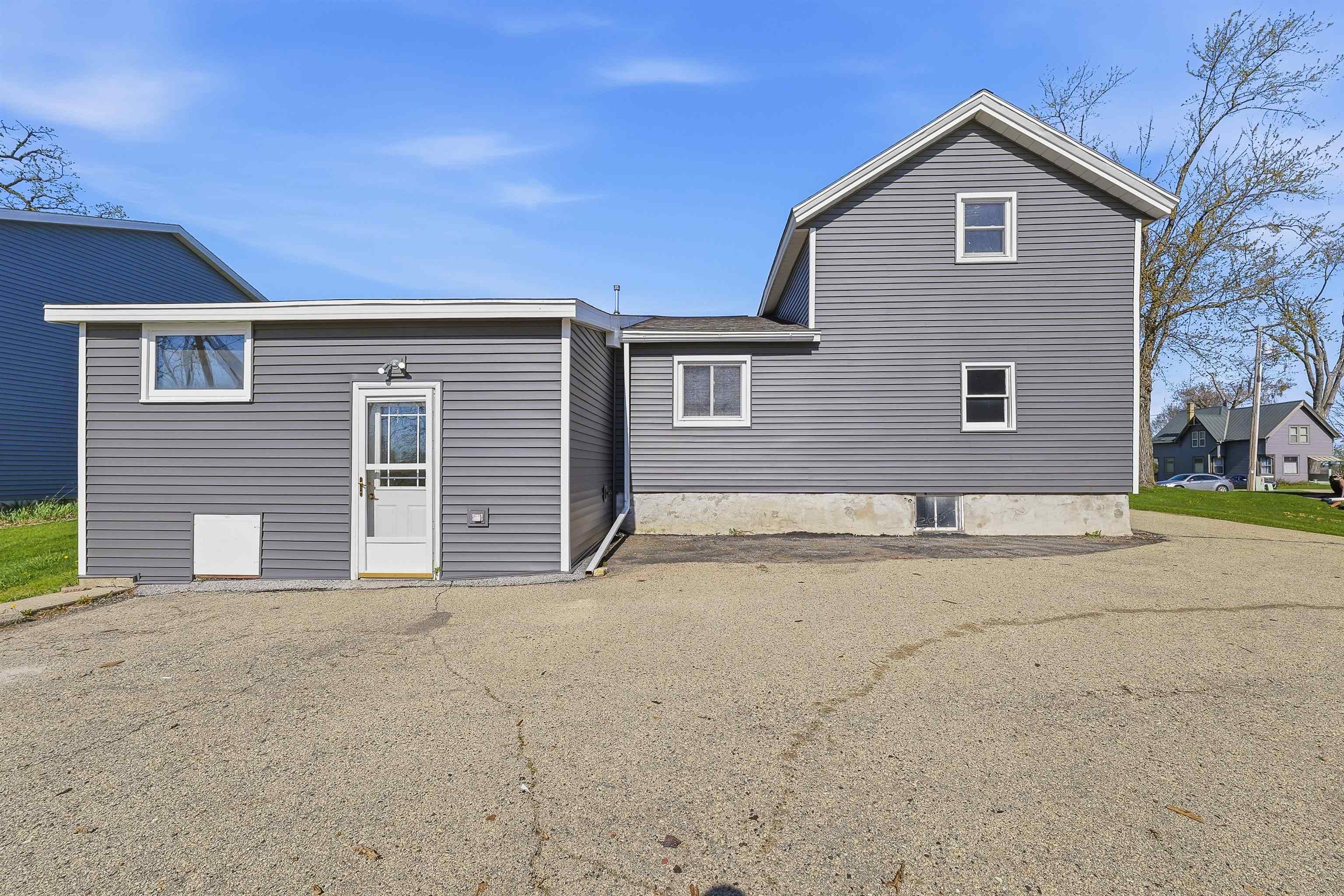 370 North Main Street Juneau, WI 53039 - Photo 24 of 26