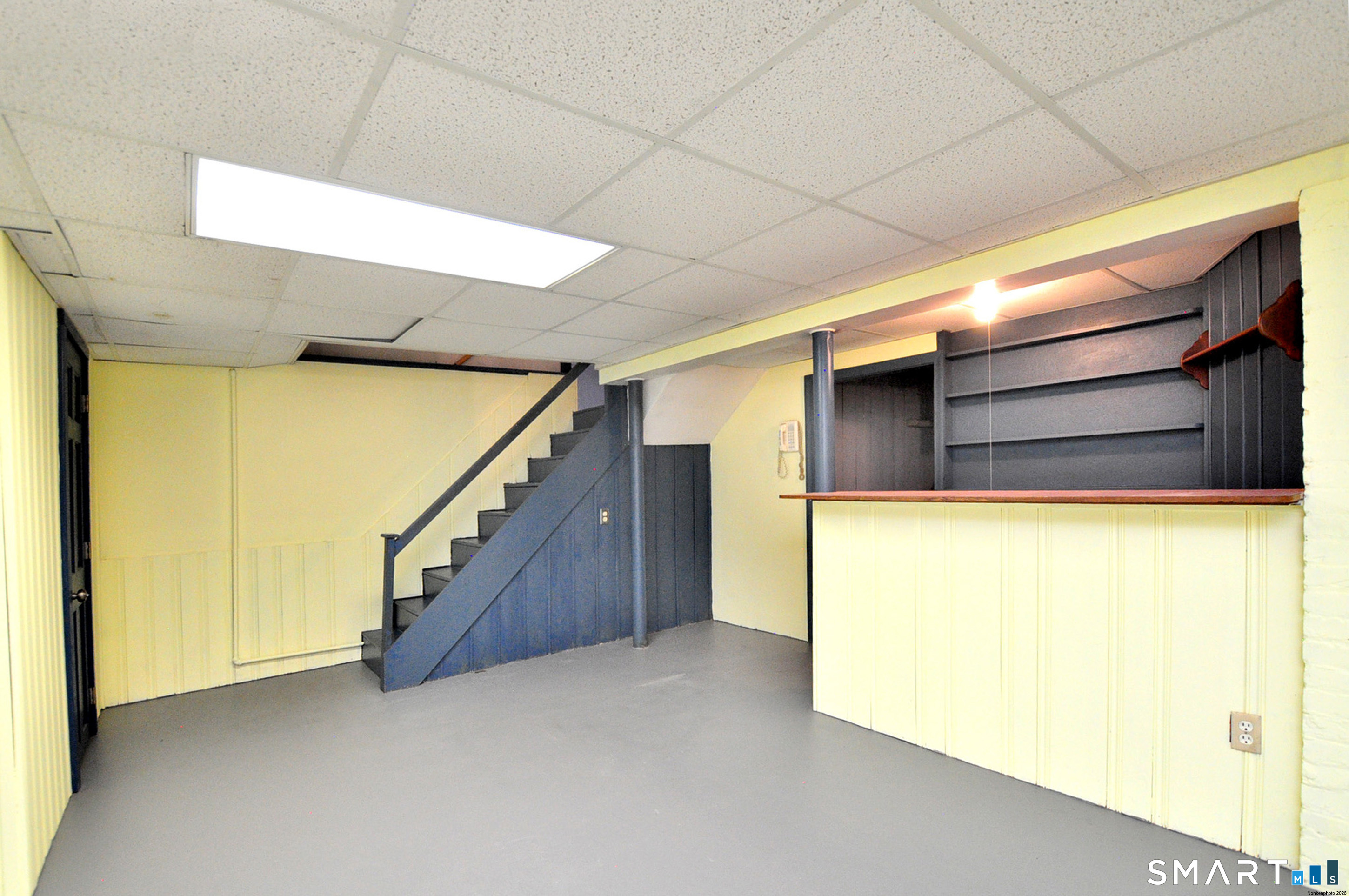 10 Harvey Road Windsor, CT 06095 - Photo 29 of 36 a view of entryway