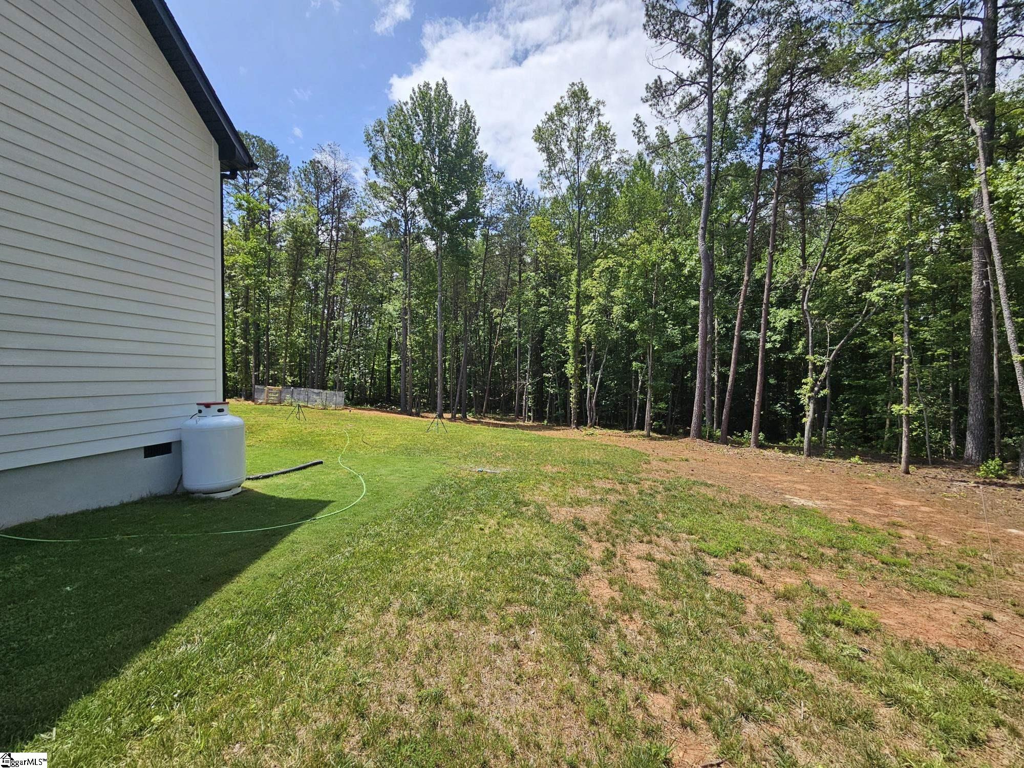4220 North Blue Ridge Drive Greer, SC 29651 - Photo 5 of 33
