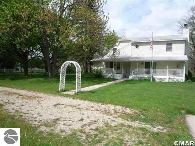 9501 East Wing Road Shepherd, MI 48883 - Photo 1 of 25 1772575.JPG