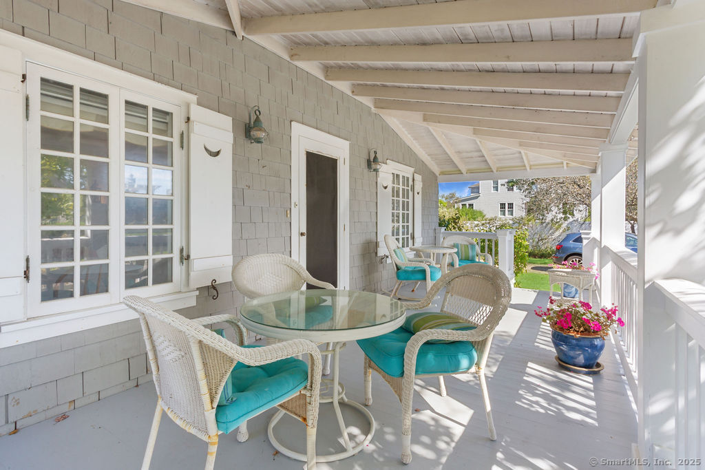 153 Middle Beach Road Madison, CT 06443 - Photo 16 of 37