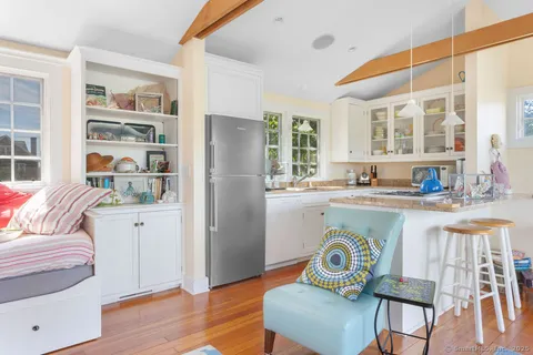 $2,400,000 | 153 Middle Beach Road, Madison, CT 06443