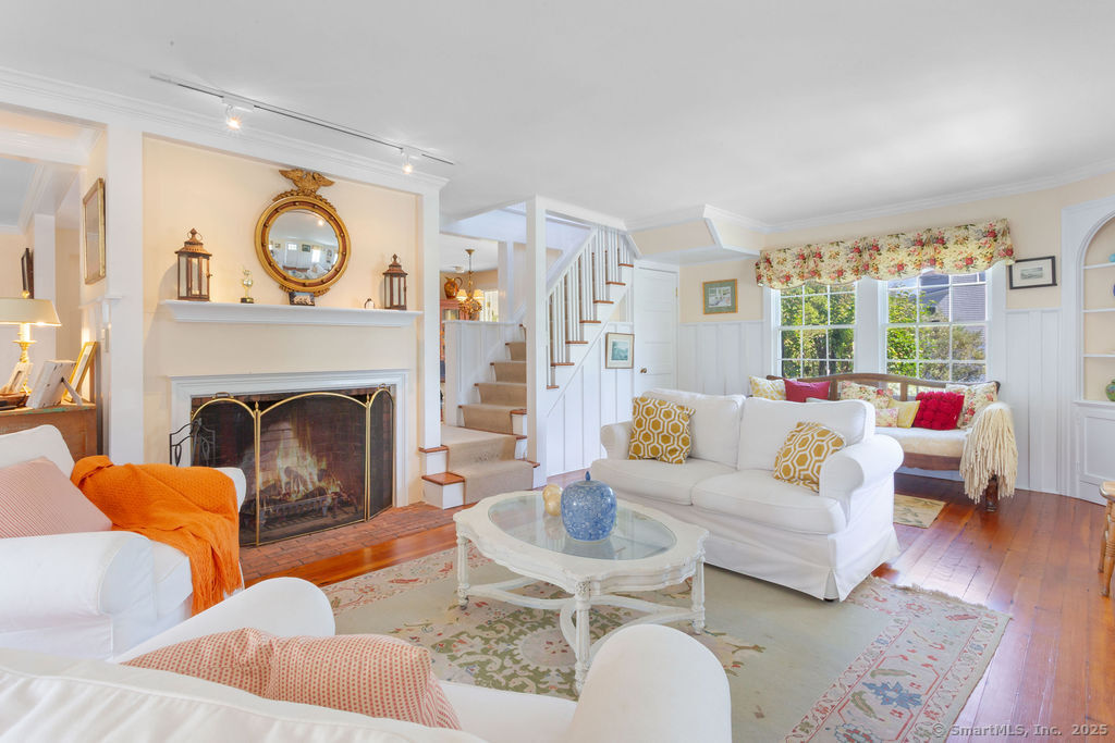 153 Middle Beach Road Madison, CT 06443 - Photo 6 of 37