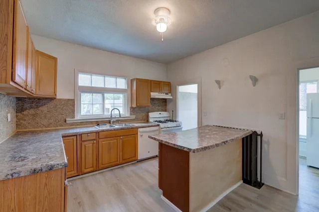 $275,000 | 903 West Conger Street, Whitewater, WI 53190