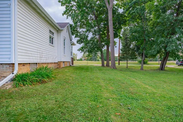 $275,000 | 903 West Conger Street, Whitewater, WI 53190