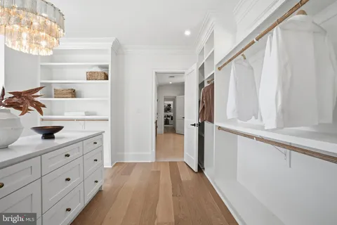 $4,795,000 | 5840 Hilldon Street, McLean, VA 22101